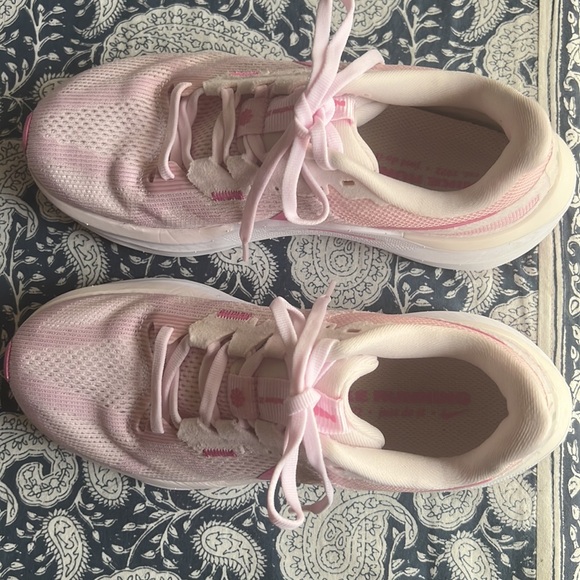 Nike women’s shoes - Picture 5 of 7